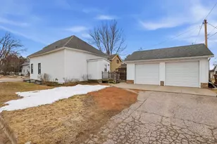 300 2nd St, Stevens Point, WI 54481 - Photo 34