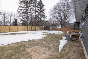 214 E 21st St, Marshfield, WI 54449 - Photo 28