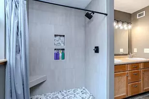 213688 County Rd J, Hatley, WI 54440 - Photo 20