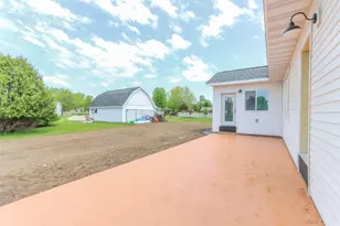1030 Michele Ct, Port Edwards, WI 54469 - Photo 8