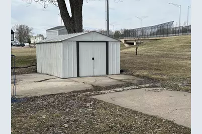 709 E 2nd Street, Marshfield, WI 54449 - Photo 16