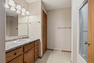 3600-3602 Yvonne Dr, Stevens Point, WI 54481 - Photo 22