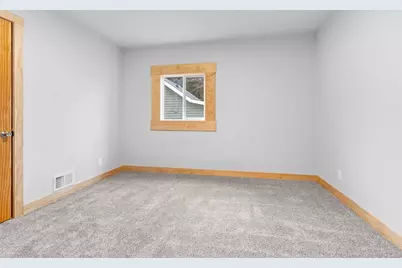 1703 W Porter Street, Wausau, WI 54401 - Photo 8