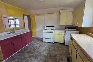 1544 W Pearl St, Stevens Point, WI 54481 - Photo 10