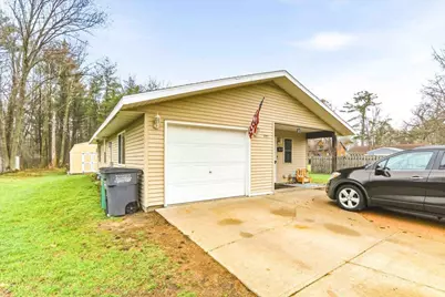 1004 19th Avenue, Wisconsin Rapids, WI 54495 - Photo 2