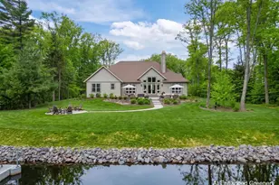 1243 Bridgeview Dr, Wisconsin Rapids, WI 54494 - Photo 2