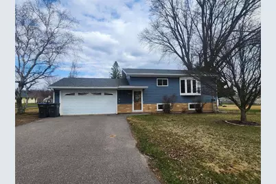 225 W 28th Street, Marshfield, WI 54449 - Photo 1