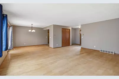 411 Auburn Avenue, Marshfield, WI 54449 - Photo 10