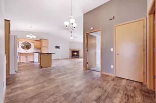 1709 N Hume Ave, Marshfield, WI 54449 - Photo 10