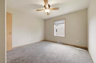 1709 N Hume Ave, Marshfield, WI 54449 - Photo 8