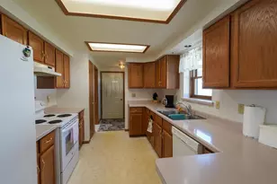 650 Williams Ct, Medford, WI 54451 - Photo 2