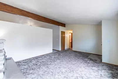 990 Okeefe Drive, Kronenwetter, WI 54455 - Photo 10