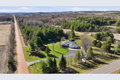 11712 Eisenhower Drive, Chili, WI 54420 - Photo 2