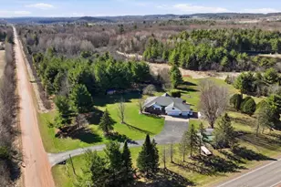 11712 Eisenhower Dr, Chili, WI 54420 - Photo 2