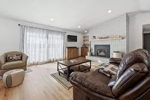 E1517 W Johnson Rd, Iola, WI 54945 - Photo 16