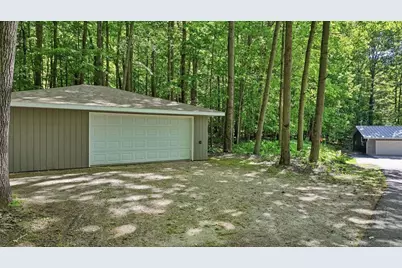 E1517 W Johnson Road, Iola, WI 54945 - Photo 44