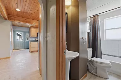 409 W Depot Street, Marshfield, WI 54449 - Photo 10