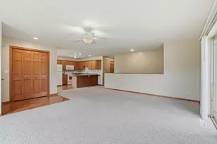 1701 Schiller Dr, Stevens Point, WI 54482 - Photo 10