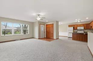1701 Schiller Dr, Stevens Point, WI 54482 - Photo 8