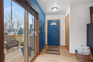300 White Oak Ave, Plover, WI 54467 - Photo 6