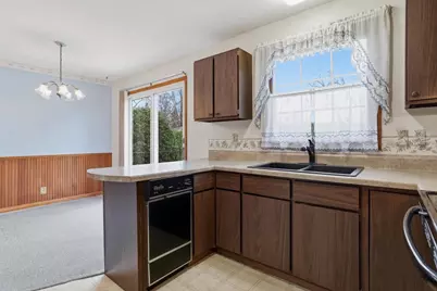 701 Wilshire Boulevard, Stevens Point, WI 54481 - Photo 16