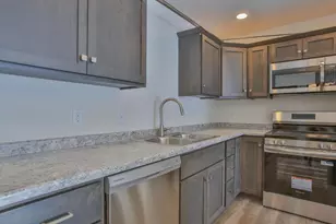990 Morning Star Ln, Plover, WI 54467 - Photo 8