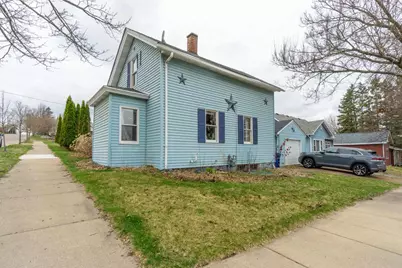 902 Elm Street, Wausau, WI 54401 - Photo 2