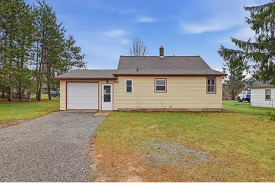 331 Second Street, Rosholt, WI 54473 - Photo 1