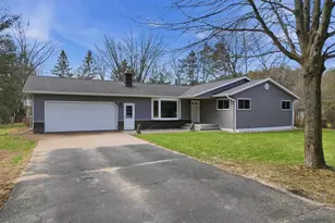5219 Jordan Rd, Stevens Point, WI 54482 - Photo 2