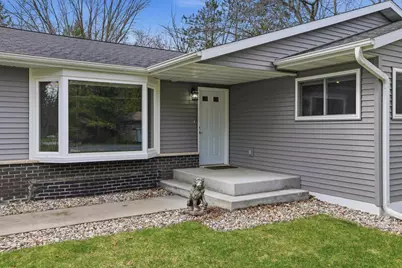 5219 Jordan Road, Stevens Point, WI 54482 - Photo 4