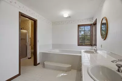 1301 Broadway Avenue, Marshfield, WI 54449 - Photo 28