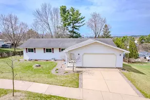 1225 Sunset Dr, Wausau, WI 54401 - Photo 38