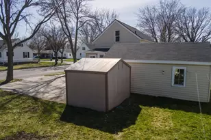 1002 9th Ave, Wausau, WI 54401 - Photo 8