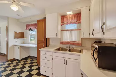 240 20th Avenue South, Wisconsin Rapids, WI 54495 - Photo 4