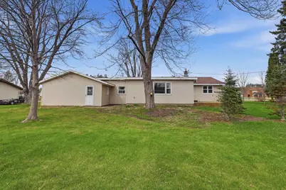 215 Willow Street, Stevens Point, WI 54481 - Photo 48