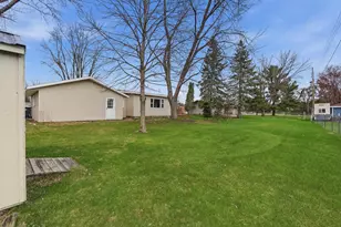 215 Willow St, Stevens Point, WI 54481 - Photo 50