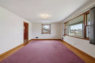 215 Willow St, Stevens Point, WI 54481 - Photo 6