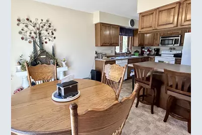 403 Bluebird Lane, Loyal, WI 54446 - Photo 8