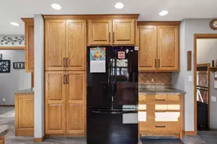 911 19th St S, Wisconsin Rapids, WI 54494 - Photo 6