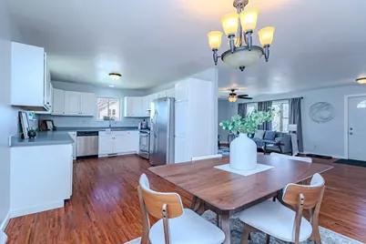 717 Walker Street, Stevens Point, WI 54481 - Photo 8