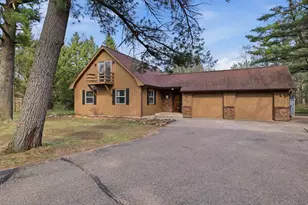 6014 Sarah Cir, Wisconsin Rapids, WI 54494 - Photo 2