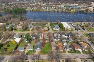 551 3rd St S, Wisconsin Rapids, WI 54494 - Photo 2