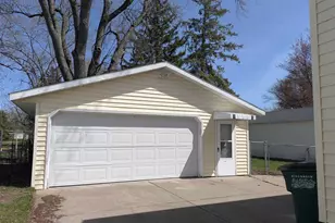 861 Lincoln St, Wisconsin Rapids, WI 54494 - Photo 18