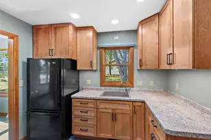2581 Washington Ave, Plover, WI 54467 - Photo 8