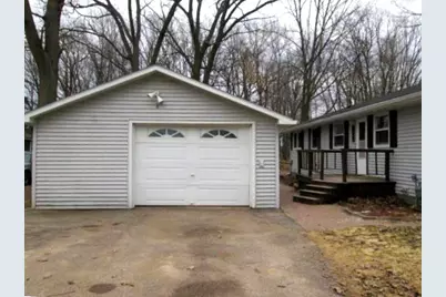 225 Case Avenue, Junction City, WI 54443 - Photo 2