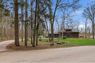 E2425 Lamplighter Lane, Waupaca, WI 54981 - Photo 6