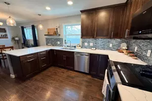 1002 Maple St, Wausau, WI 54401 - Photo 10