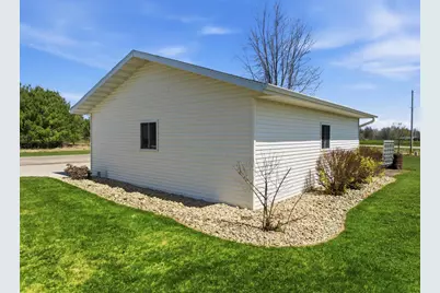 8917 S Washington Avenue, Marshfield, WI 54449 - Photo 46