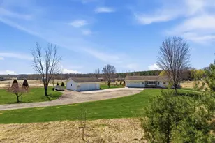 8917 S Washington Ave, Marshfield, WI 54449 - Photo 2