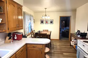 426 Wildwood Ct, Marshfield, WI 54449 - Photo 4